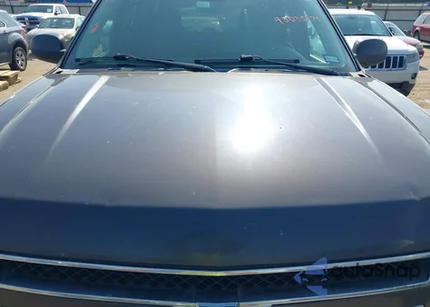 2011 Chevrolet Tahoe Lt z USA, uszkodzony, nr VIN 1GNSCBE0XBR271576